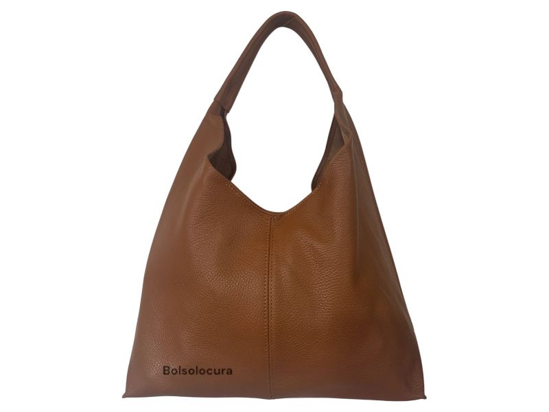 Un bolso hobo mediano de piel para mujer. De color cuero